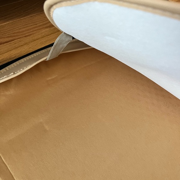 LEATHER CAR SEAT COVERS - Picture 8 of 8